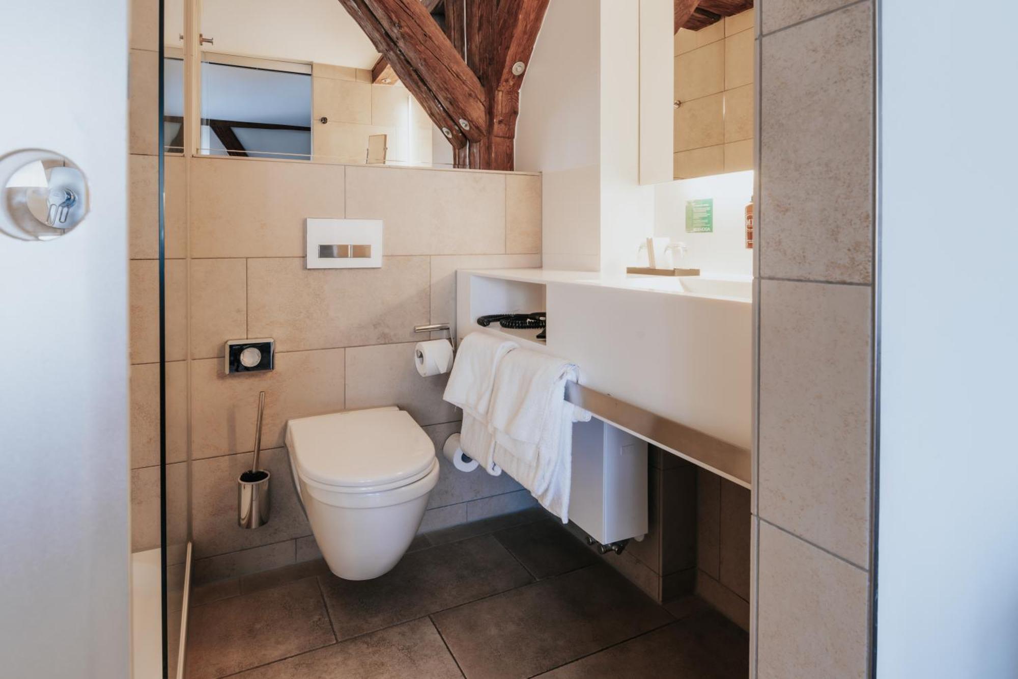 Design Hotel & Restaurant Loewen Ульм Экстерьер фото