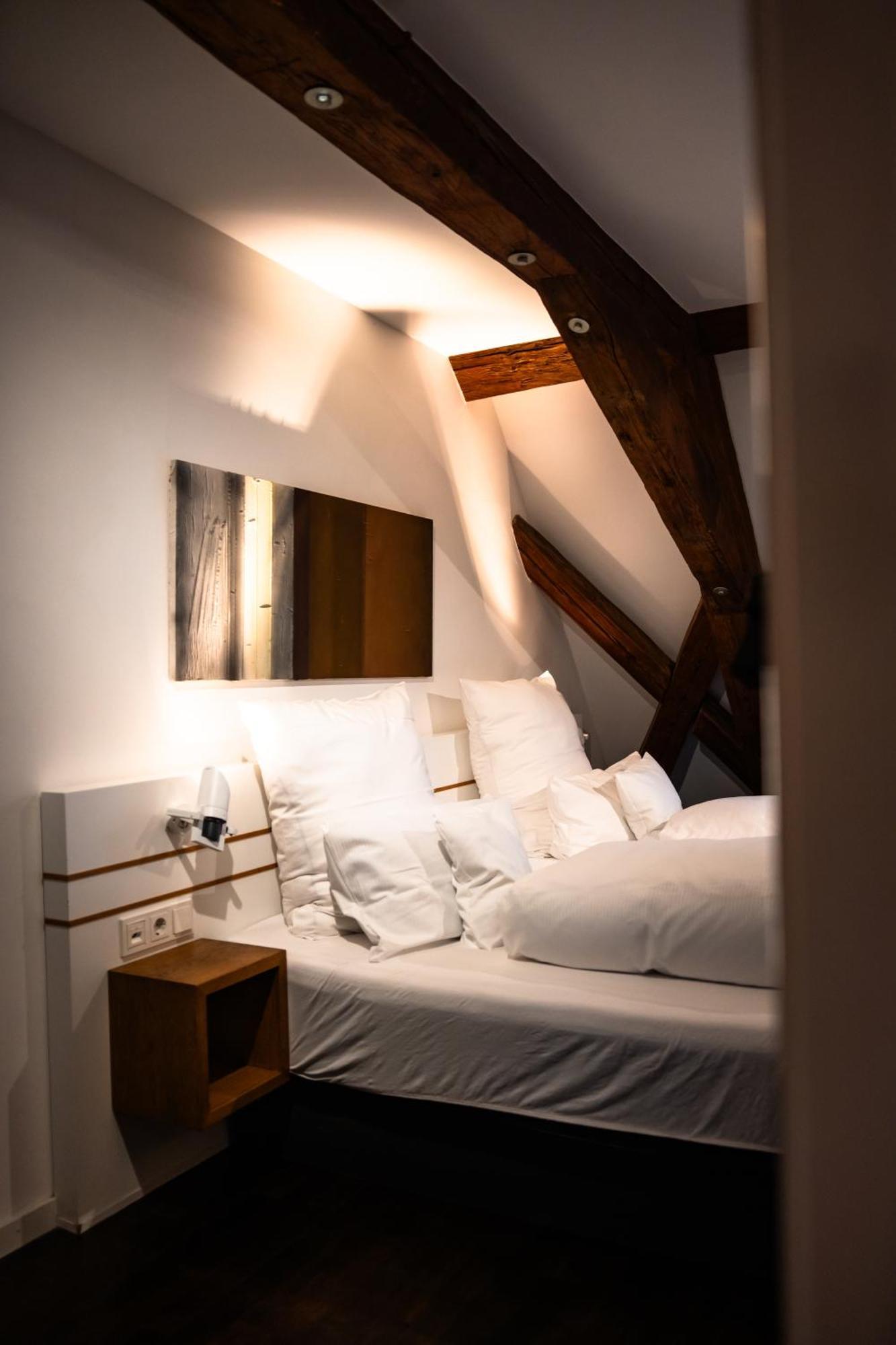Design Hotel & Restaurant Loewen Ульм Экстерьер фото